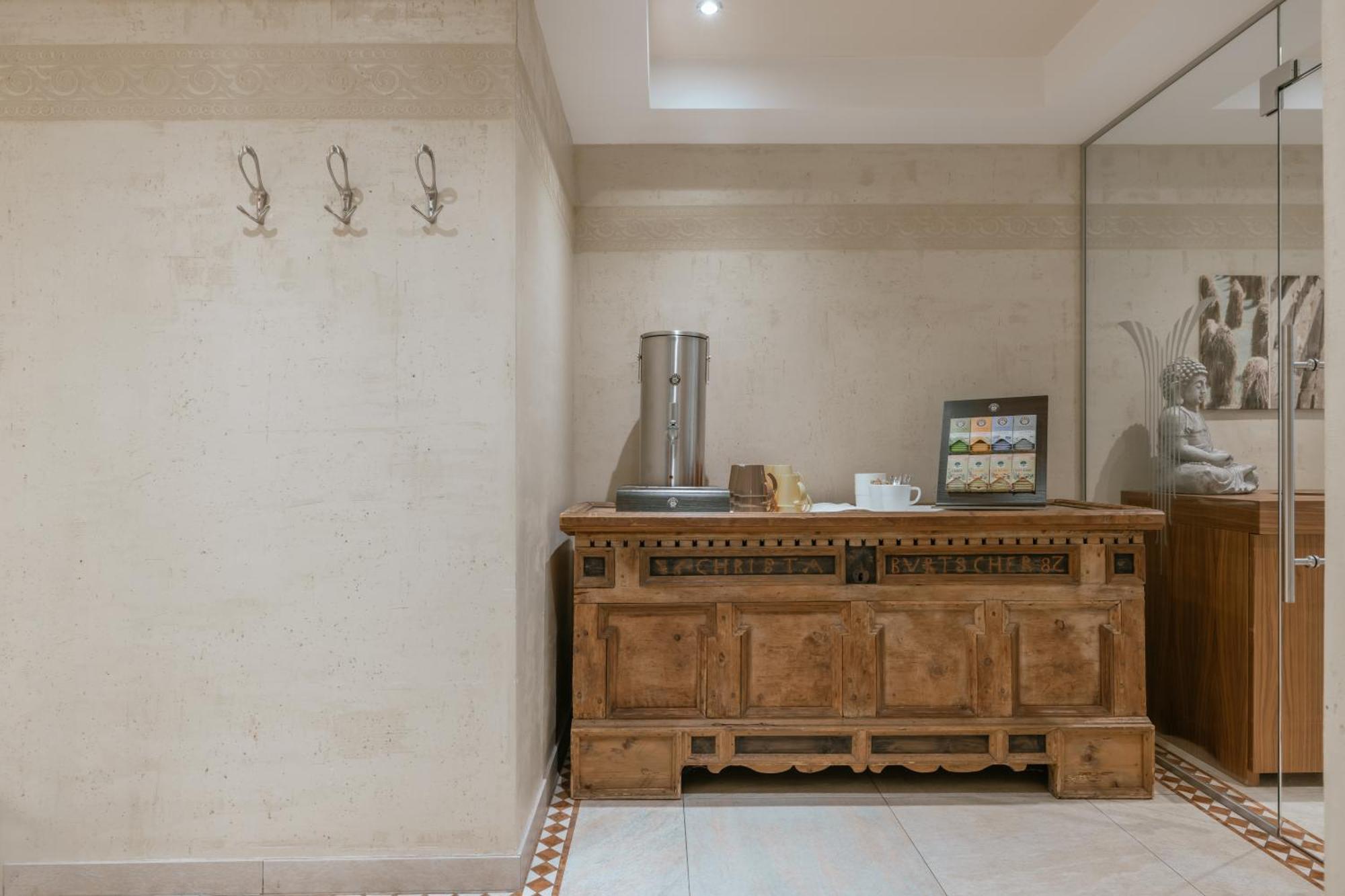Hotel Kerschdorfer - Wohlfuehlhotel Garni - Adults Only Kaltenbach