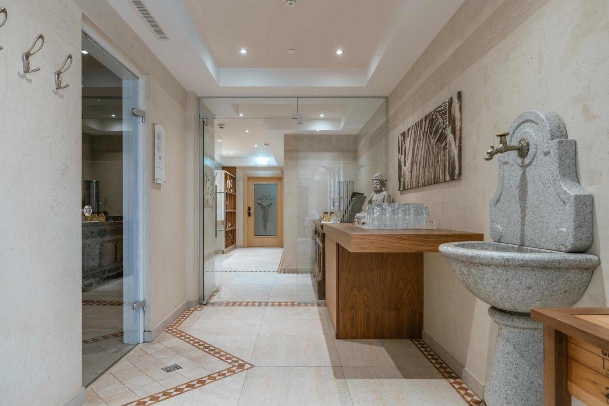 Kerschdorfer - Wohlfuehlhotel Garni - Adults Only Kaltenbach